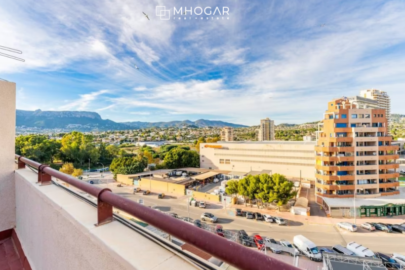 Calpe- Ático duplex a la venta, en primera línea de playa